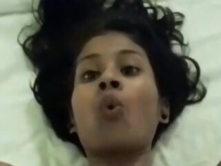 Mallu college girl fucks..