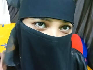 Friend's Muslim wife called..